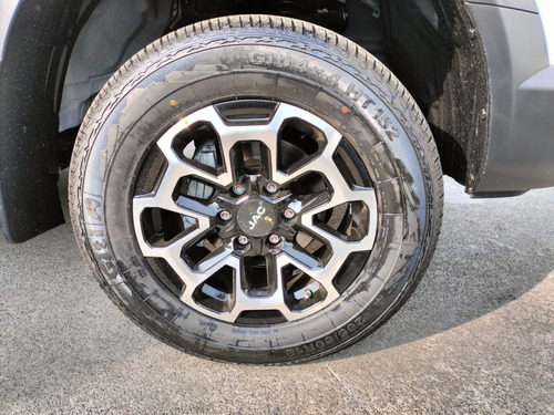 Frison T9 4x4