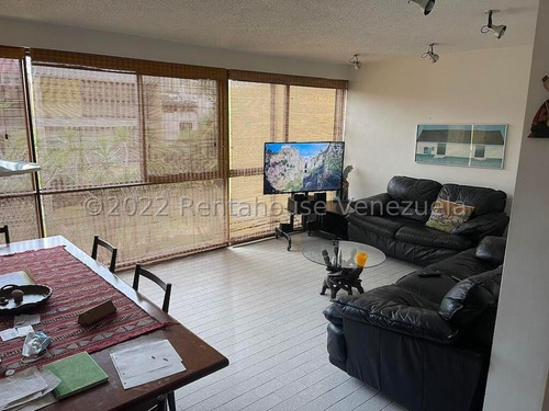 Imagen 4 de 12 de Bello Townhouse En Lomas De Prados Del Este. Cod 23-2680 / Jesus Jaramillo