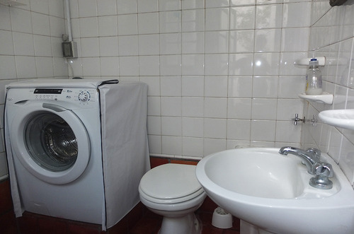 Departamento En San Telmo - Encantador Ph Antiguo Con Patio Colonial - Alquiler Temporario - 3 Ambientes