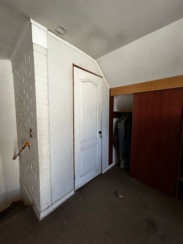 Casa Familiar Con Excelente Ubicación