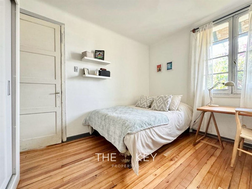 Casa En Venta De 4 Dorm. En Providencia