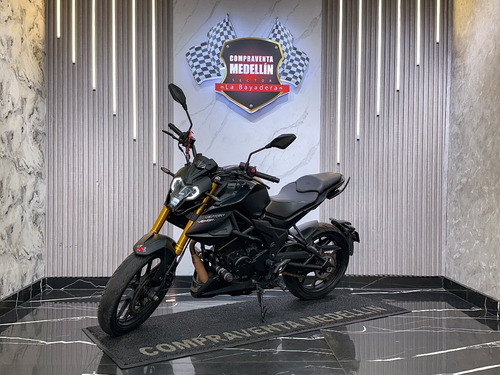 Victory Venom 250