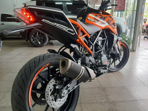 Imagen 2 de 7 de Ktm Duke 250cc