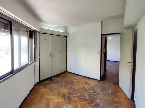 Imagen 13 de 19 de Venta De Departamento De 2 Ambientes Con Balcón En Constitución