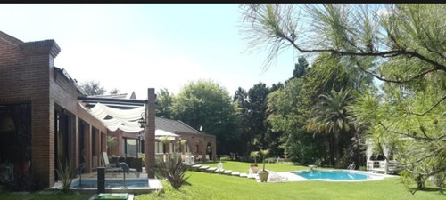 Imagen 3 de 23 de Venta Quinta |chalet 6 Ambientes | Residencia De Categoria 500m2 Cubiertos