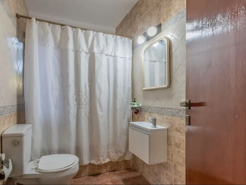 Venta De Hermosa Propiedad, En El Rodal