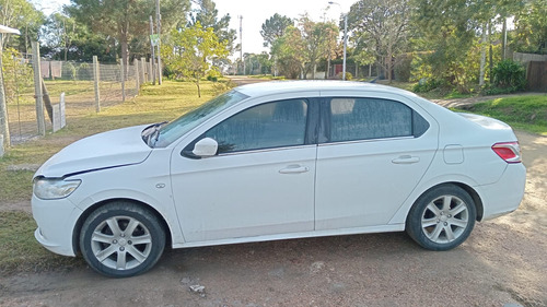 Peugeot 301 1.6 Allure Plus