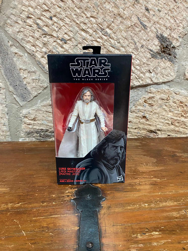 Star Wars Black Series Luke Skywalker Jedi Master No.46