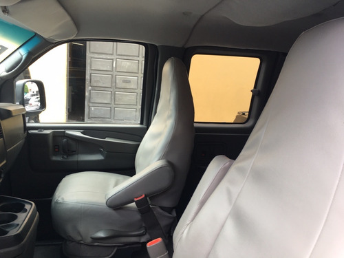 Imagen 11 de 13 de Chevrolet Express Passenger V8 5.3l 2005