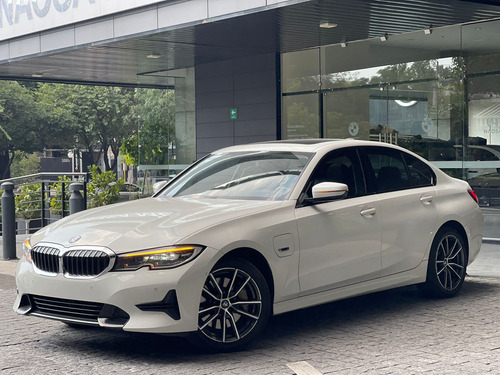 BMW Serie 3 2.0 330e Luxury Line Híbrido At