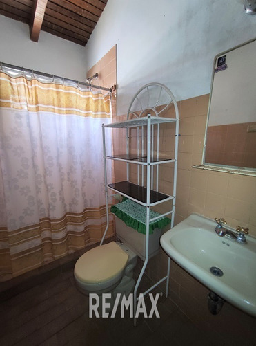 Imagen 12 de 14 de Remax Arena Vende Casa En Tejas Rojas