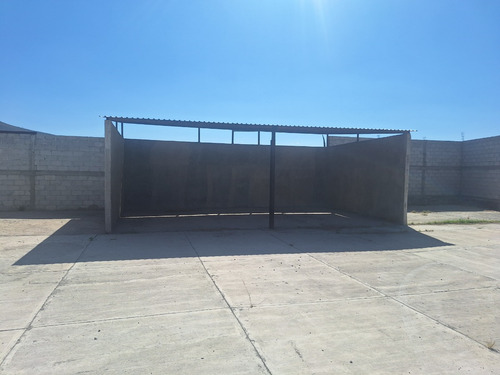 Terreno En Venta En Boulevard Metropolitano Estadio De Beisbol