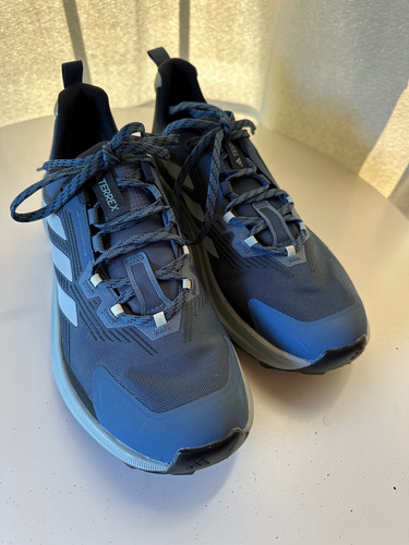 Zapatillas Terrex Adidas De Hombre Usadas (Usado)