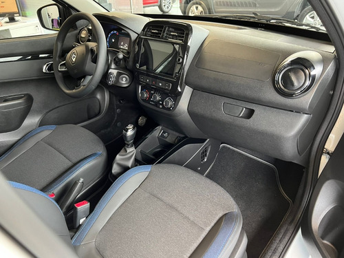 Imagen 10 de 17 de Renault Kwid Ph2 Intens + Bono De Matricula