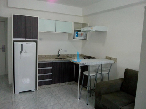 Imagem 2 de 18 de Studio Para Alugar No Life Space Curitiba - St0002