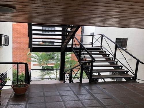 Imagen 23 de 27 de En Venta Amplio Apartamento Ubicado En La Urbanización Bosque Valle (subiendo Tazón) Una De Las Urbanizaciones Más Seguras De Caracas