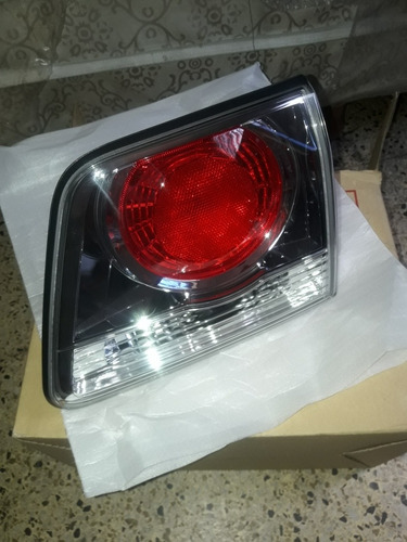 Stop Derecho Toyota Fortuners  2012-2015