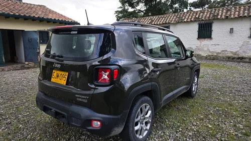 Jeep Renegade Sport 1.8 Aut