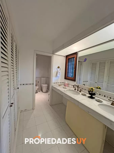 Venta Casa 4 Dormitorios Playa Mansa - Punta Del Este