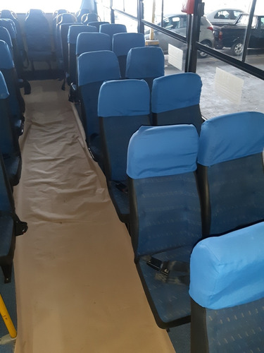 Imagem 7 de 15 de Neobus 35 Lugares Neobus 35 Lugares