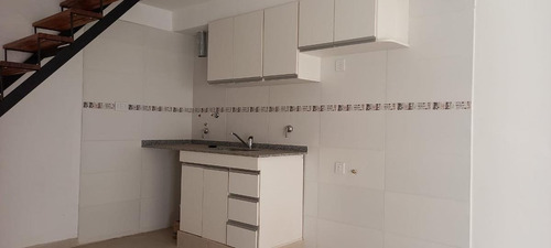 Imagen 3 de 9 de Venta Ph - Barrio Hospitales