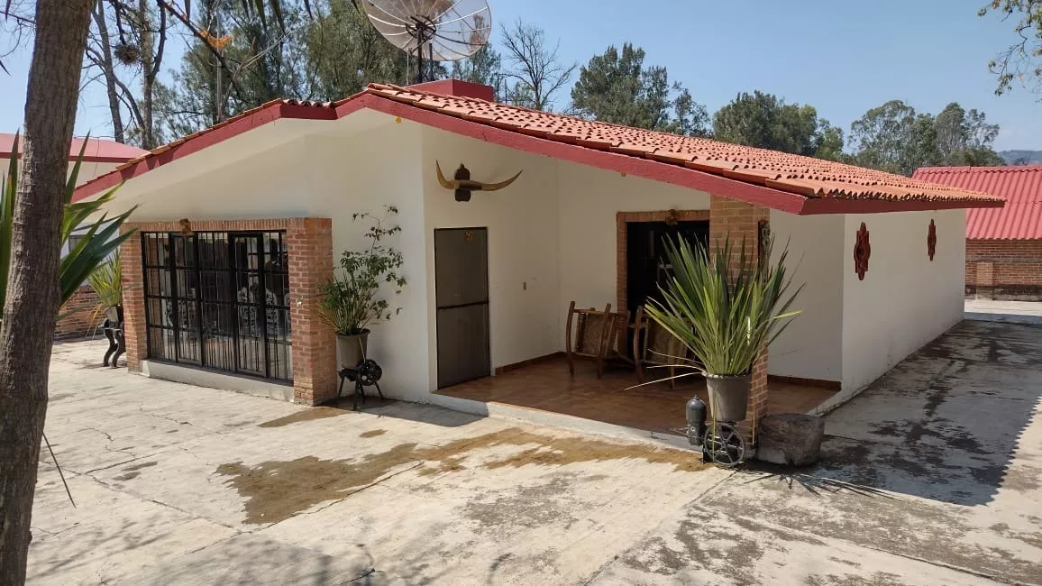 Casa Y Rancho La Finca En Villa Guerrero Muy Cerca De La Central De Abastos, Estado De México