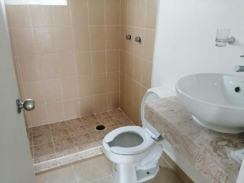 Imagen 10 de 15 de Casa En Renta En Playa Del Carmen.