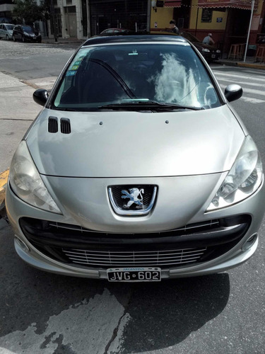 Peugeot 207 2011 1.6 Xt