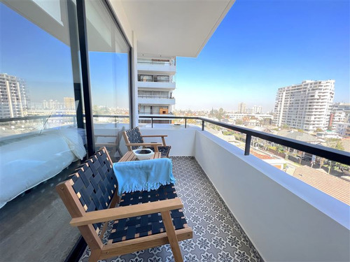 Departamento En Venta Remodelado A Pasos Metro Colón