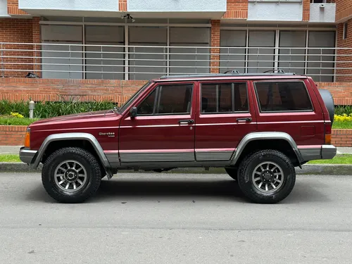 Jeep Cherokee 4.0 Laredo