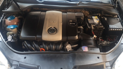 Imagem 7 de 11 de Volkswagen Jetta 2007 2.5 4p