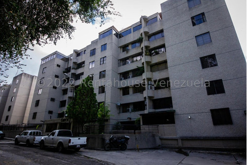 Apartamento En Venta Urb. Miranda. Listo Para Mudarse.