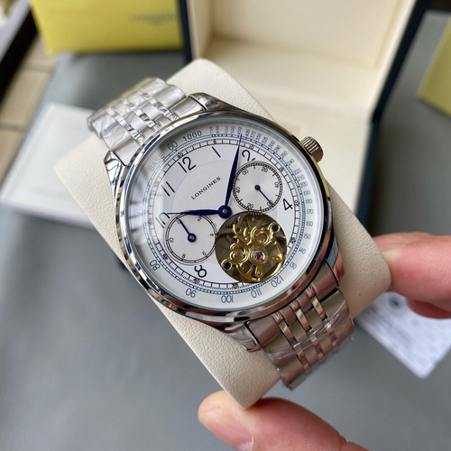 Reloj Longines Para Hombre Con Diámetro De 43 Mm (Usado)