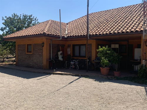 Casa En Venta Condominio El Tranque / Til Til