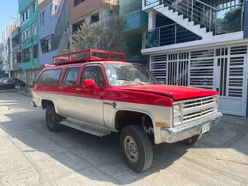 Chevrolet  Custom  Petrolera 