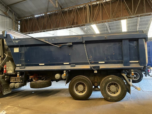 Imagen 3 de 12 de Iveco Astra 380 Hp 6x4 Volcadora Roquera Listo Para Trabajar