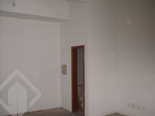 Imagem 3 de 9 de Loja - Cavalhada - Ref: 69645 - V-69645