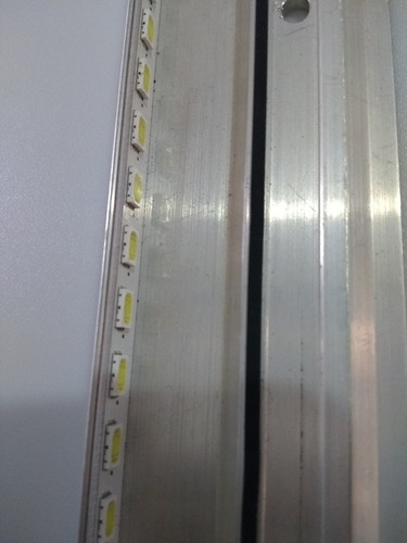 Barra De Leds Westinghouse Uw32s3pw 120815 Gl 320 044 657 (Usado)