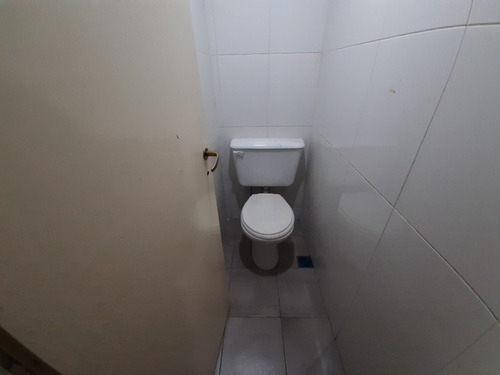 Imagen 10 de 14 de Local En Venta En Ituzaingo Norte