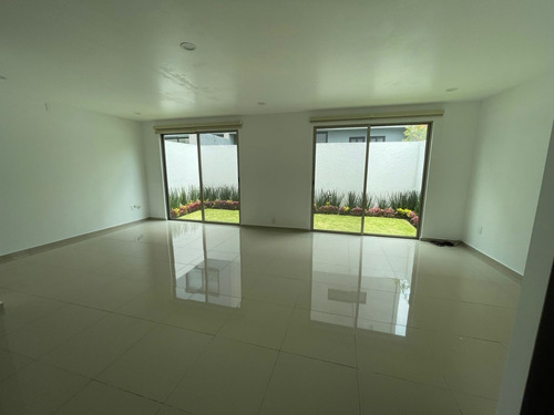 Imagen 2 de 14 de Lago Esmeralda, Fraccionamiento Aqua Casa Minimalista