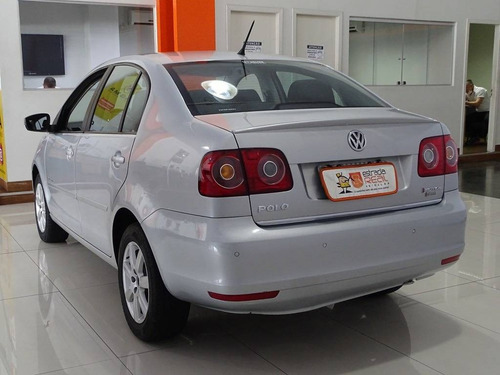 Volkswagen Polo 1.6 Mi 8v Flex 4p Automatizado