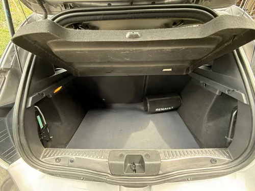 Renault Stepway 1.6 Intense Automática