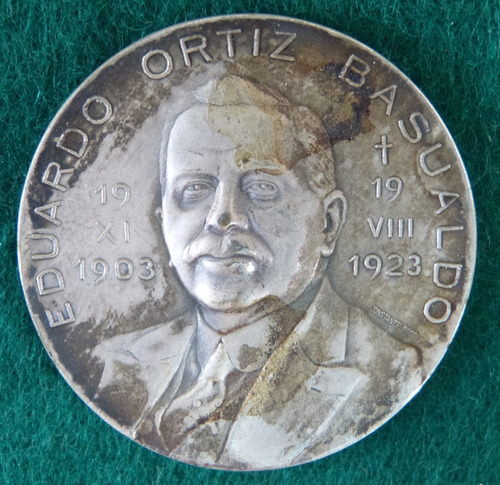 Medalla Junta De Historia Y Numismatica Ortiz Basualdo (8)