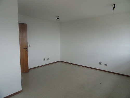 Imagem 6 de 12 de Cjto Comercial/sala Para Alugar - 02255.002