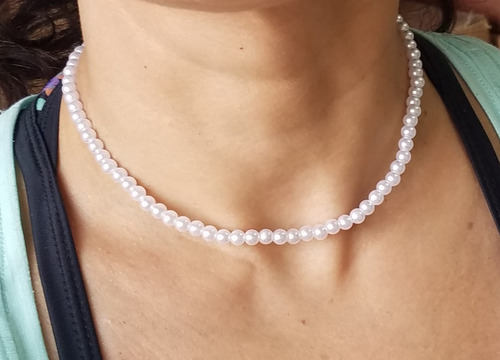 Imagen 4 de 4 de Collar Perlas Pequeñas 4mm Cierre De Acero Quirúrgico Chicas