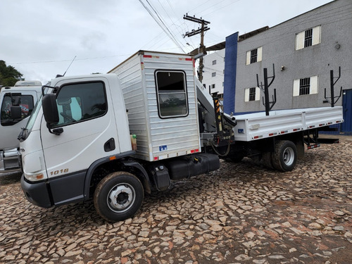  Mercedes-benz 3/4 1016 Ano 2018 Munck Cabine Suplementar 