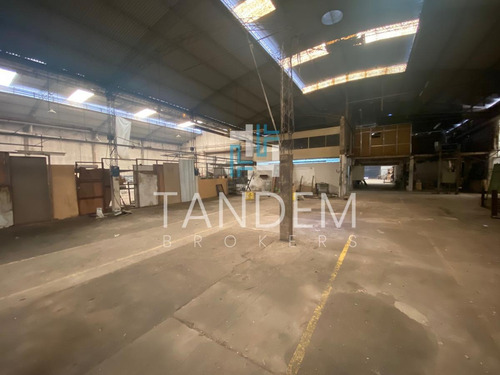 Imagen 3 de 6 de Galpón 2100 M2 Cubiertos En Zona Industrial Pacheco