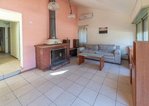 Casa En Venta En Barrio Pellegrini Ii Pilar