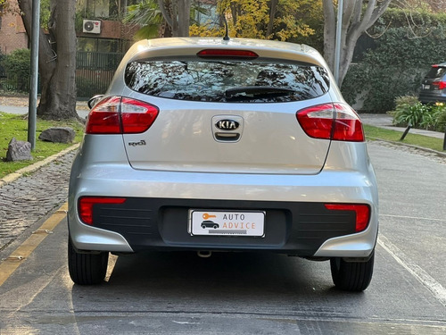 Imagen 9 de 15 de Kia Rio 5 Ex 1.4