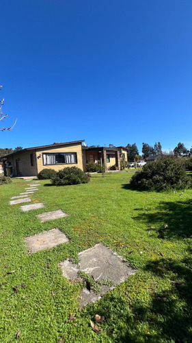 Vendo Parcela Hacienda Maitenes Con Casa Y Piscina Incluída